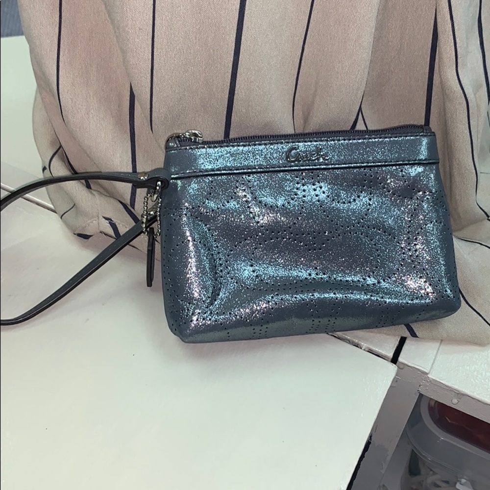 Grey handbag!